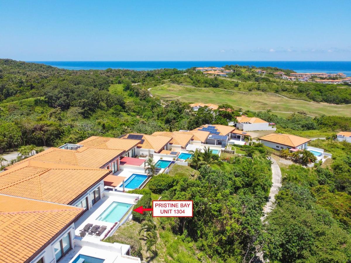 Pristine Bay Villa 1304 With Large Pool - 3 Bedroom Condo French Harbour Екстер'єр фото