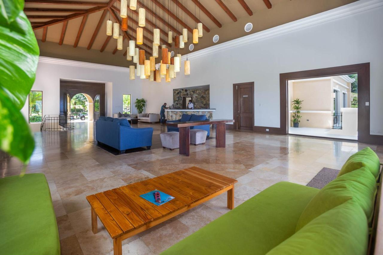 Pristine Bay Villa 1304 With Large Pool - 3 Bedroom Condo French Harbour Екстер'єр фото