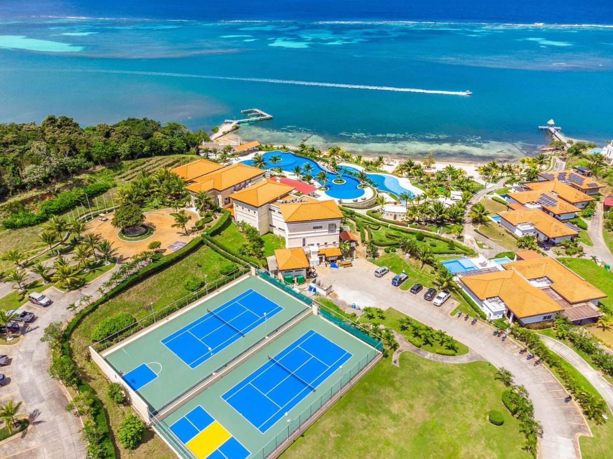 Pristine Bay Villa 1304 With Large Pool - 3 Bedroom Condo French Harbour Екстер'єр фото