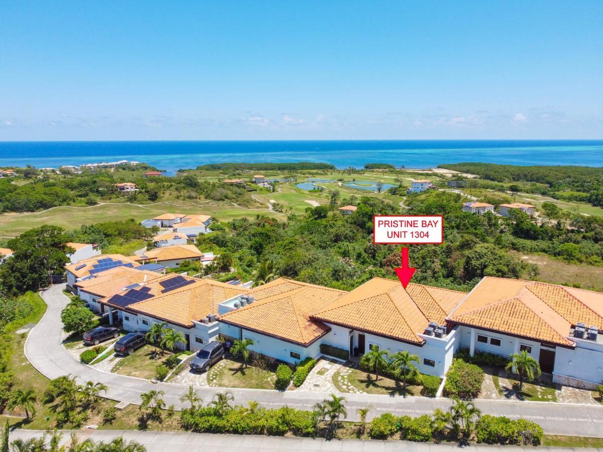 Pristine Bay Villa 1304 With Large Pool - 3 Bedroom Condo French Harbour Екстер'єр фото